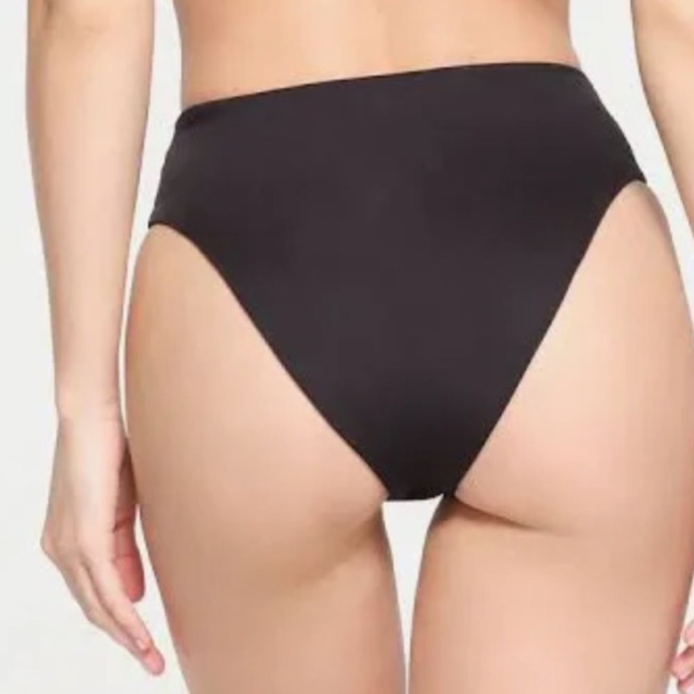 NEW! Skims mid waist bottom - Picture 6 of 7
